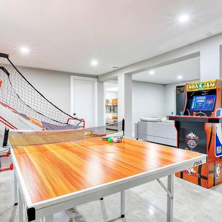 Fun Home 4 Endless Enjoyment With Game Room & Hot Tub Long Pond Buitenkant foto