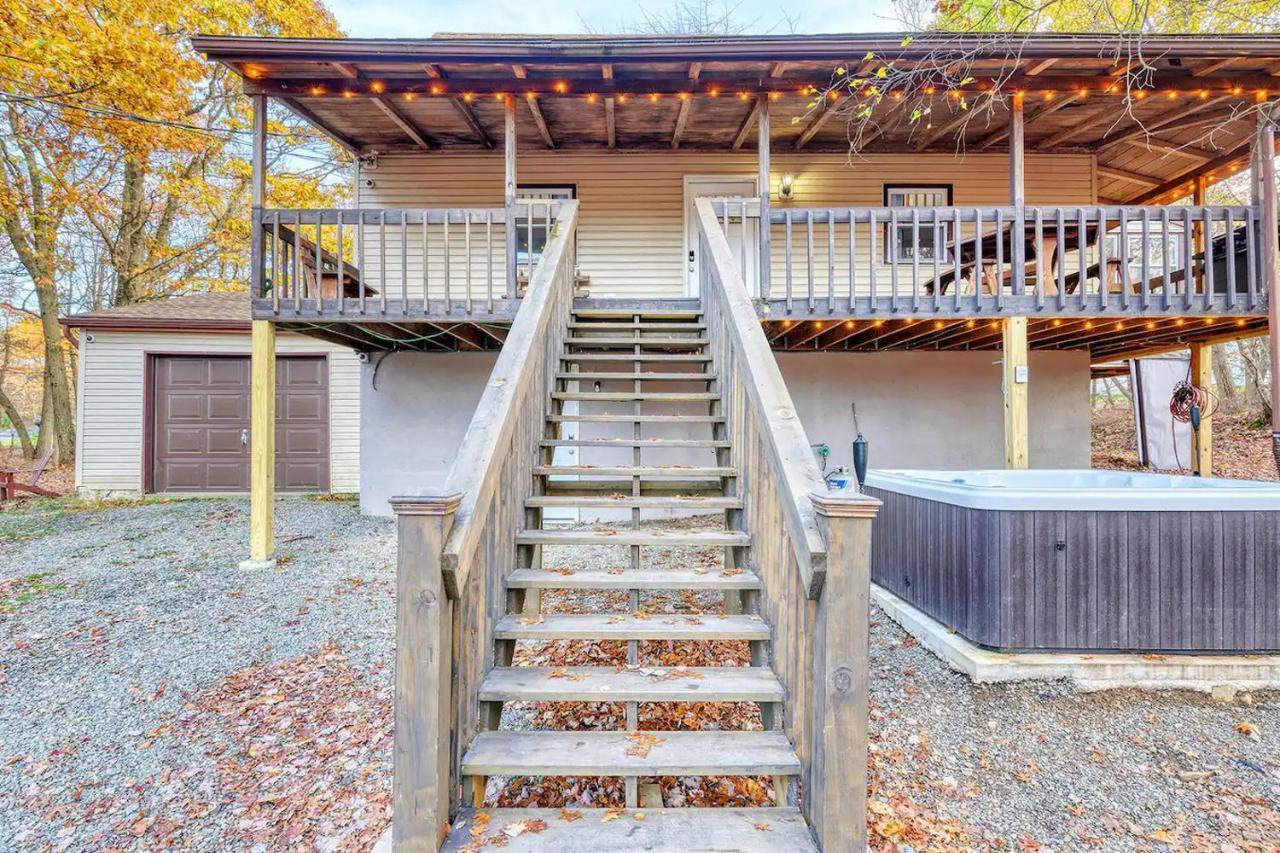 Fun Home 4 Endless Enjoyment With Game Room & Hot Tub Long Pond Buitenkant foto
